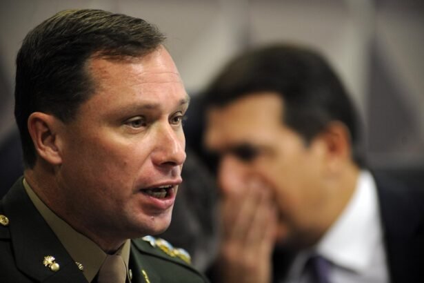 Tenente-coronel Mauro Cid, ex-ajudante de ordens do ex-presidente Jair Bolsonaro — Foto: Claudio Reis/Agência O Globo