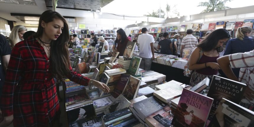 Feira do Livro de São Paulo divulga primeira lista de convidados