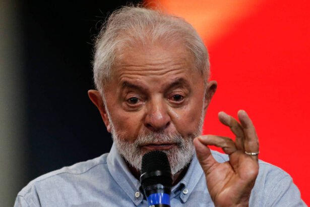 Campanha de Lula apela para religião e despolarização - 04/04/2024 - Poder