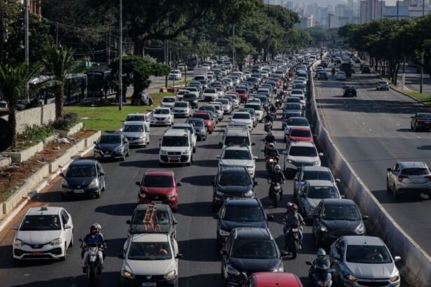 Setor automotivo gasta R$ 5 bi por ano para cumprir burocracia tributária