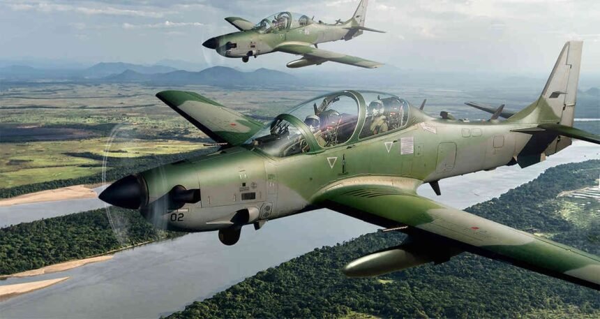 BNDES libera financiamento para o Paraguai comprar seis aeronaves Super Tucano da Embraer | Brasil